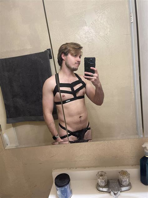 Love My New Harness Nudes Gaymersgonewild NUDE PICS ORG