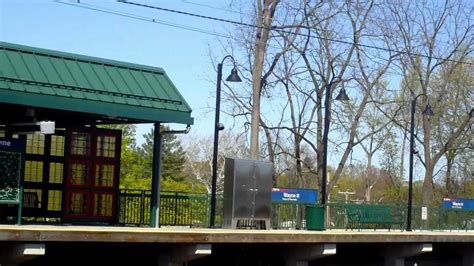 Septa Regional Rail Paoli To Thorndale Wayne Station Youtube