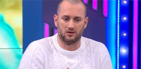 Te gjithe u merziten se u largua nga Portokallia. Ja ne cilin televizion do ta shikojm Florian ...