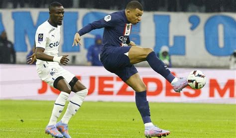 Ligue 1 Avec un grand Mbappé le PSG corrige Marseille au Vélodrome et