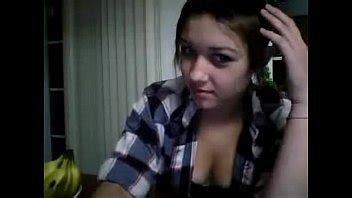 Sexy Webcam Girl Showing Off Her Ass Xvideos