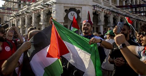 Arab Fans Are Confronting Israeli Media At Qatars World Cup The New York Times