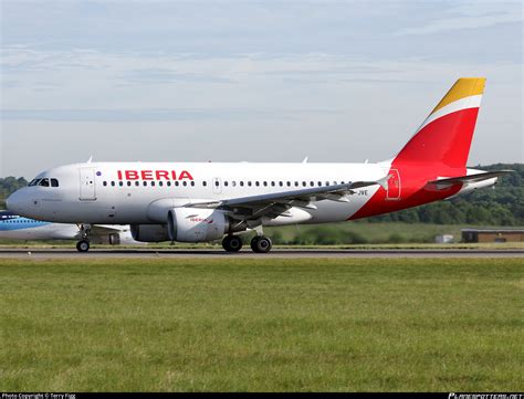 EC JVE Iberia Airbus A319 111 Photo By Terry Figg ID 1070051