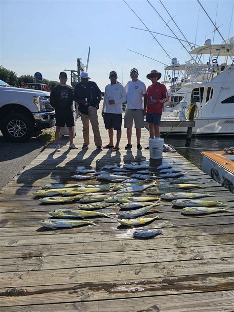 Friday Fishing! - Pirate's Cove Marina