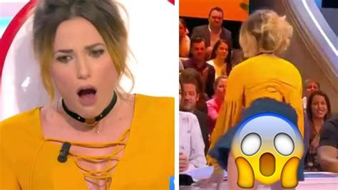 Tpmp Capucine Anav Montre Sa Culotte Dans Une Danse Endiabl E Avec