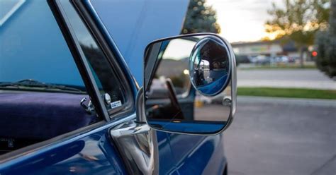 Improve Road Safety With The Best Blind Spot Mirrors For Cars