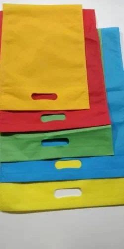 Plain Disposable D Cut Non Woven Carry Bag Capacity 500g To 2 Kg At