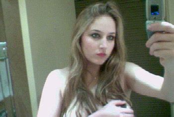 Leelee Sobieski Leaked Nude And Sexy Photos PlayCelebs Net