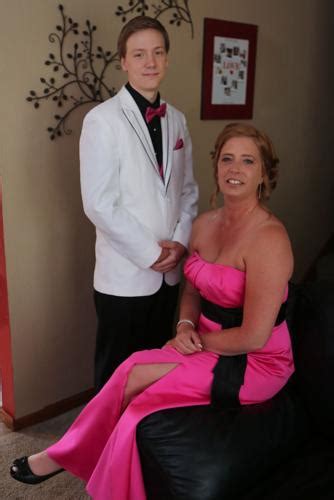 Son Takes Mom To Valpo Prom