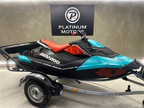 Sea Doo Trixx 2 Up Vesijetti 2017 Mustasaari Nettivene