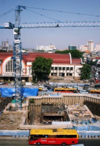 Pembangunan Terowongan Di Stasiun Kota DATATEMPO