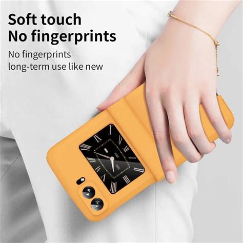 Skin Touch Folding Phone Case For Motorola Moto Razr 2022 5g Side