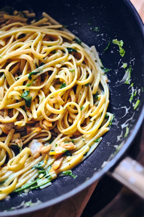 La Recette Culte Des Linguine Alle Vongole Du Chef Toil Simone Zanoni