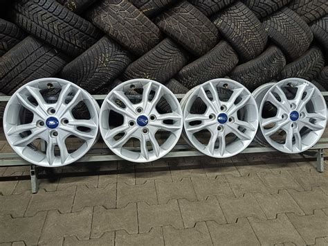 Oryginalne Felgi Aluminiowe Ford Fiesta 6Jx15 ET47 5 4x108 KOMPLET