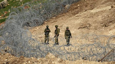 Israel Lanza Una Ola De Ataques Contra El Sur De Líbano En Respuesta A Una Serie De Bombardeos