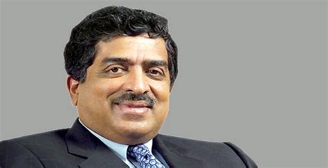 Nandan Nilekani Biography - Childhood, Life Achievements & Timeline