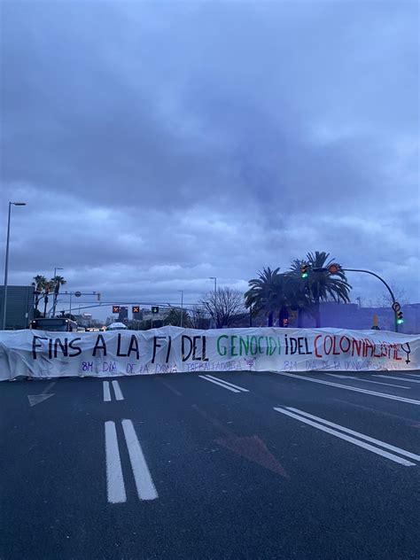 Las Primeras Manifestaciones Del M Cortan La Diagonal Y La Ronda De Dalt