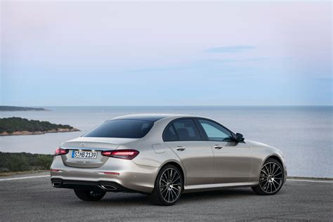 Mercedes-Benz E Class Facelift Revealed: Sedan, AMG and All Terrain ...