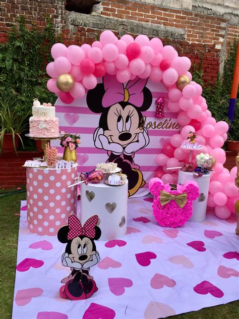 Decoración de Minnie para Cumpleaños de 1 Año Sencillo Decor