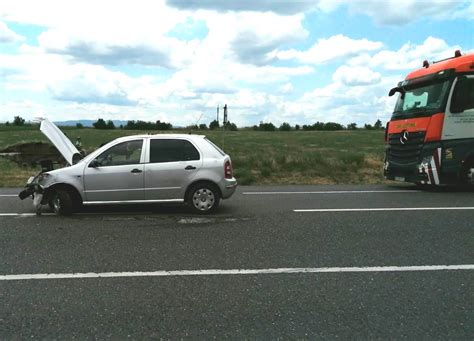 ULTIMĂ ORĂ Accident pe E85 Un TIR a lovit un autoturism Jurnal de