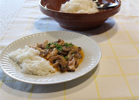 Strogonoff De Frango Da Horta Para A Cozinha