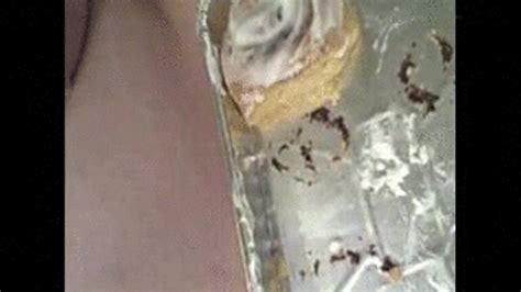 Naked BBW Eats Cinnimon Roll Feedee Gainer PSP Mp Your BBW Nurse