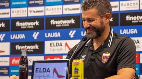 Rueda De Prensa Cd Eldense Sd Eibar Youtube