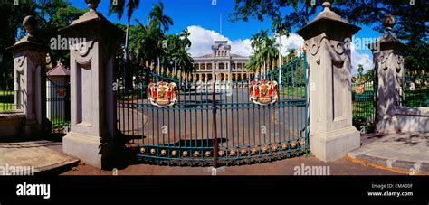 Hawaii Oahu Honolulu Front Exterior View Of Iolani Palace From