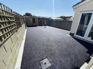 Tarmacadam Driveway With Silver Granite Border And Drainage