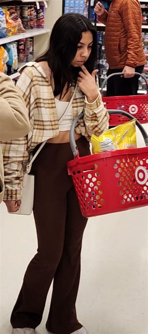 Spinner With A Ass Day Eats Spandex Leggings Yoga Pants Forum