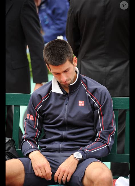 Photo Novak Djokovic le 11 juin 2012 après avoir été battu en finale