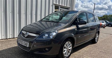 Vauxhall Zafira 2014 Rental In London England By Amrit Turo