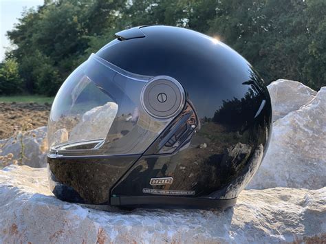 Casque HJC V90 Un Excellent Compagnon De Route Longue Ou Courte