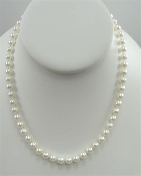 Mikimoto Pearl Necklace : Woman Fashion - NicePriceSell.com