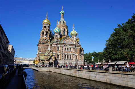 Saint Petersburg - Find and Book Baltic Sea Ferries with FerryScan ⚓