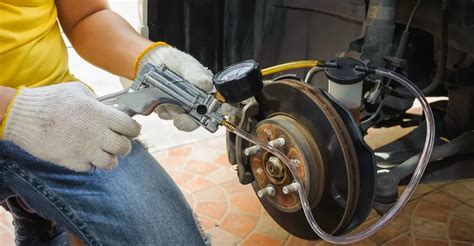 5 Easy Ways to Bleed Your Brakes By Yourself - Step By Step Guide