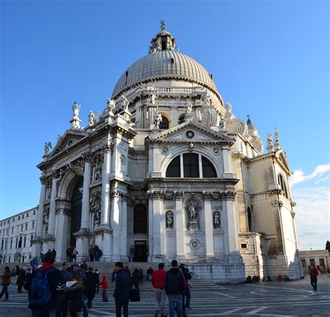 Basilica Di Santa Maria Della Salute