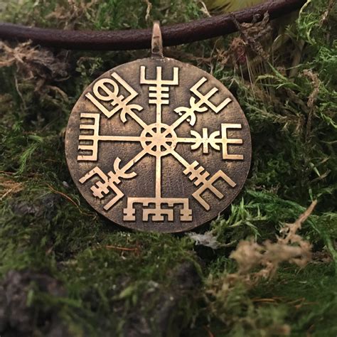 Vegvisir Pendant Viking Sunstone Compass Norse Nordic Etsy