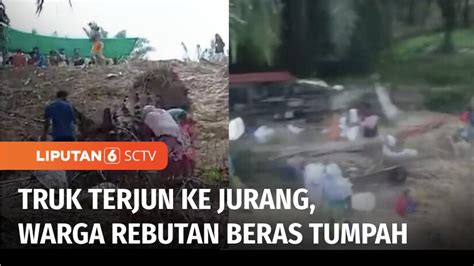 Truk Bermuatan Belasan Ton Beras Terguling Masuk Jurang Warga Berebut