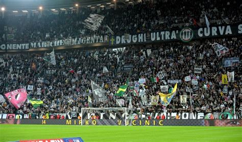 Oh Bianconeri Al Il Nuovo Coro Della Curva Sud Esibito Allo Juventus