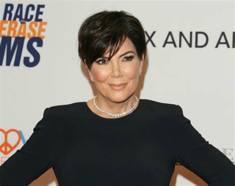 Kris Jenner Poses For Bikini Selfie Breaks Internet