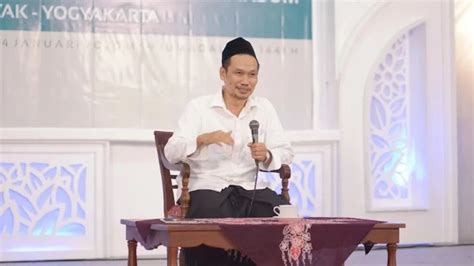 Mengapa Gus Baha Terkesan Sombong Ini Dasar Dalilnya NU Online Jatim