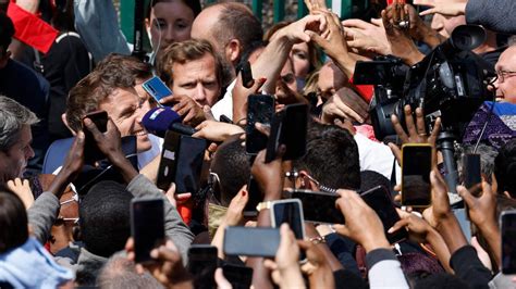 El Movimiento De Macron Se Convierte En Partido Y Pasa A Llamarse