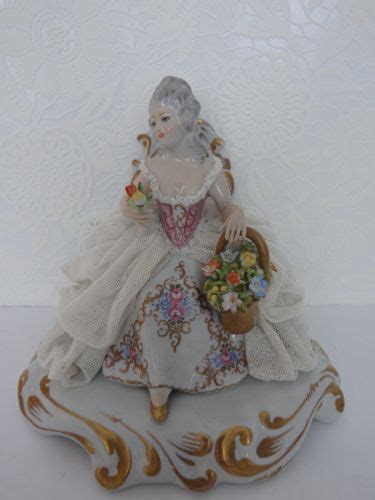 Lovely Italian Capodimonte Lace Porcelain Lady Girl Figurine