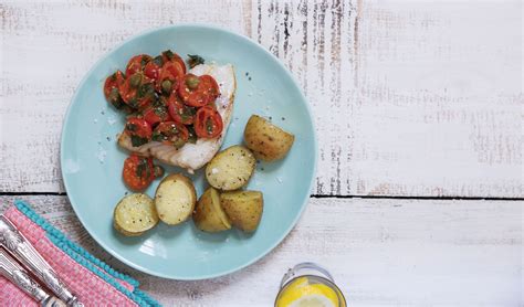 Pan Fried Fish With Tomatoes And Capers Easyfood