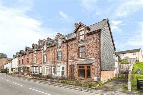 3 Bedroom Property For Sale In Brecon Road Brecon Road LD2 Guide