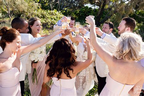 Hot Tips For Keeping Cool On A Hot Wedding Day Lorraine Wright Marriage Celebrant