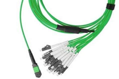 Mpo Break Out Cable 16 Fiber Duplex Om5 Multimode Green Color Female