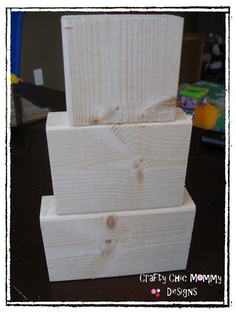 Crafty Chic Mommy: CrAFts aRe NeVeR A BoRe WiTH A 2X4