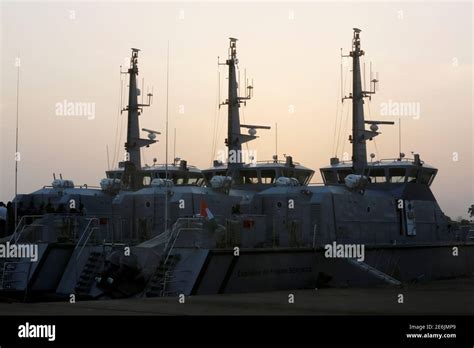 Naval Warships Hi Res Stock Photography And Images Alamy